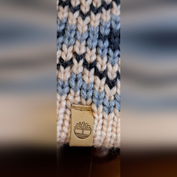 Timberland Fuzzy Pink Neutral Boho Winter Warm Beanie Hat w/ Big PomPom - Picture 4 of 6